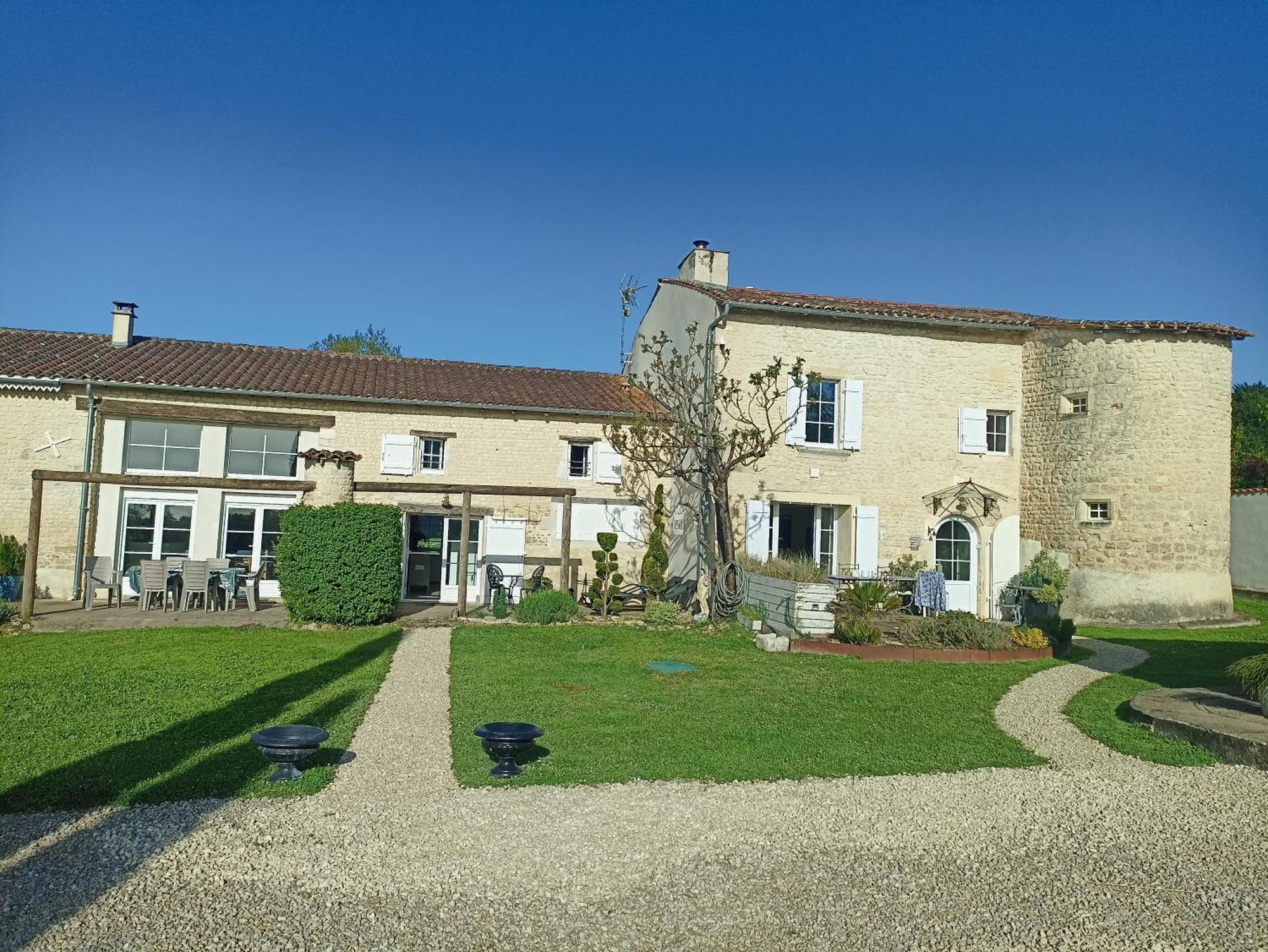 Gite De Charme Dans Ancienne Seigneurie Le Pin-Saint-Denis Exterior photo